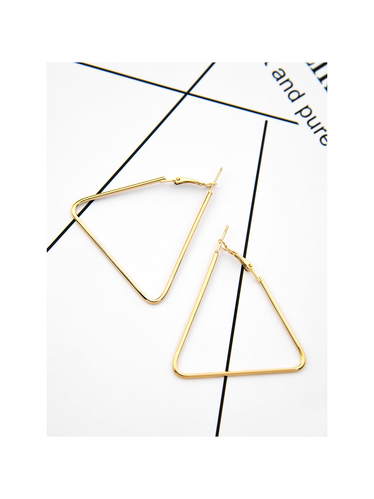 The Everyday Chic - Oversized Triangle Hoops - Golden
