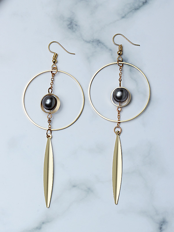 Feather Light Hoop Drop Earings