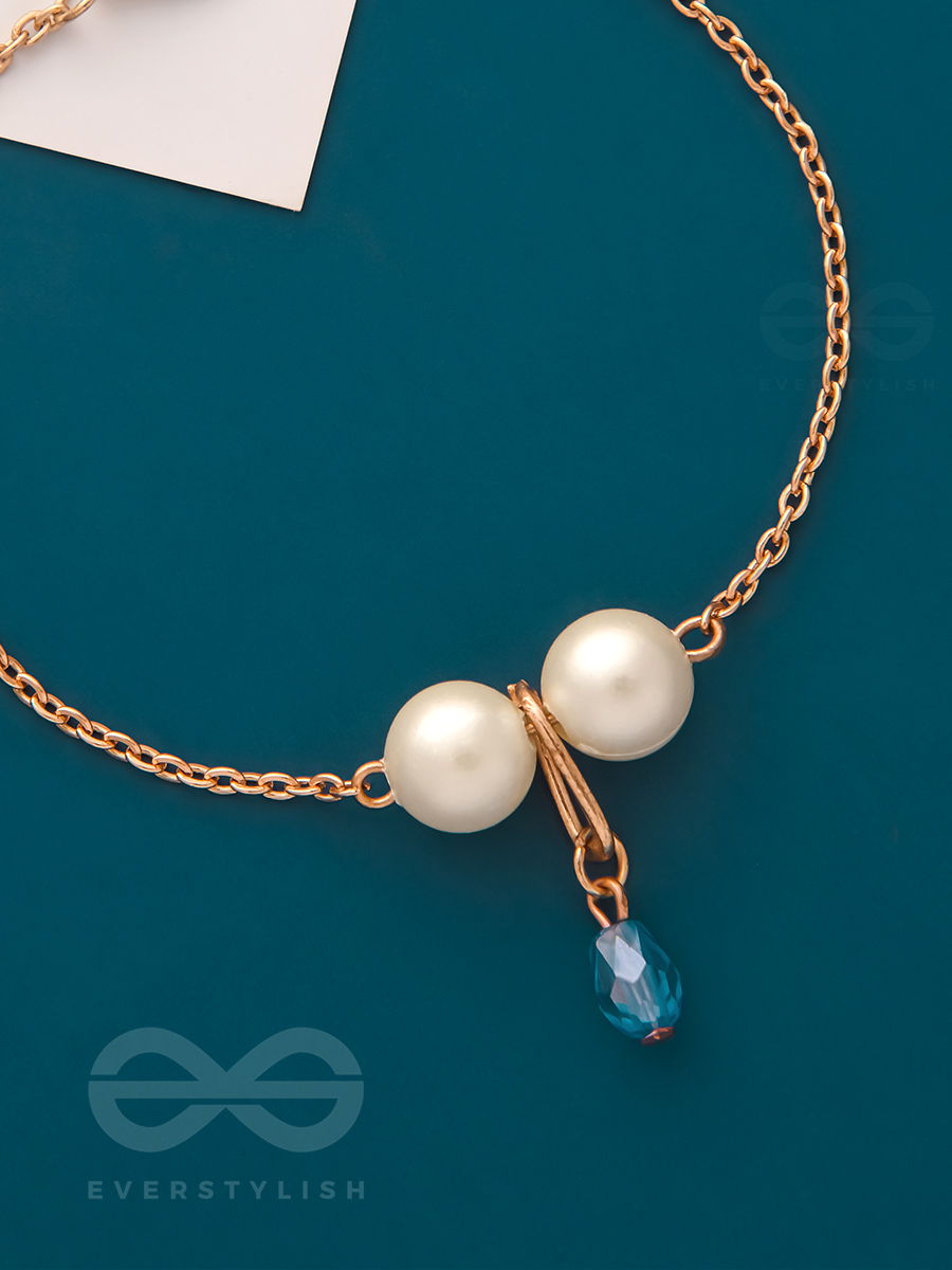 Drip-Drop Rain- Golden Pearls and Bead Anklet